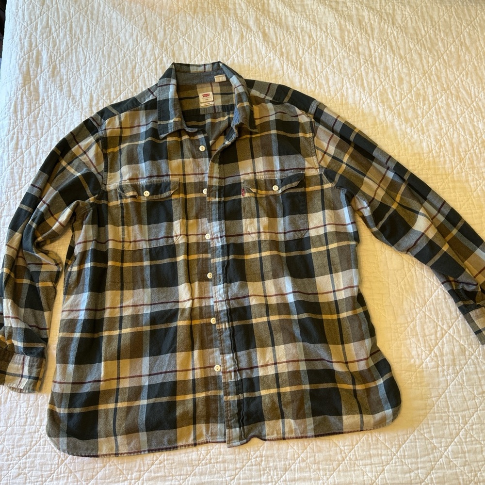 Levi's Tan and Black Plaid Shirt